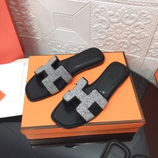 Hermes Slippers